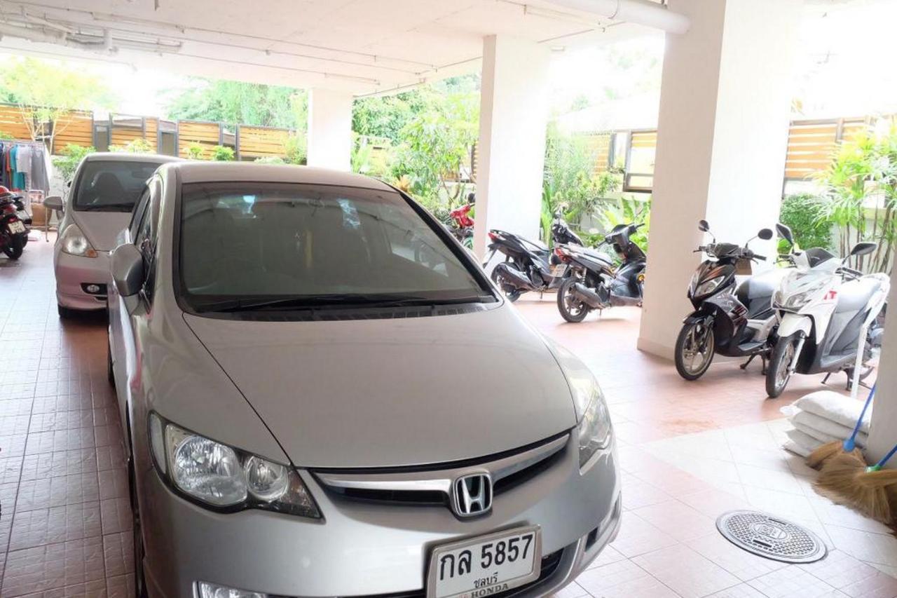 Oyo 1097 Thep Apartment Pattaya Eksteriør bilde